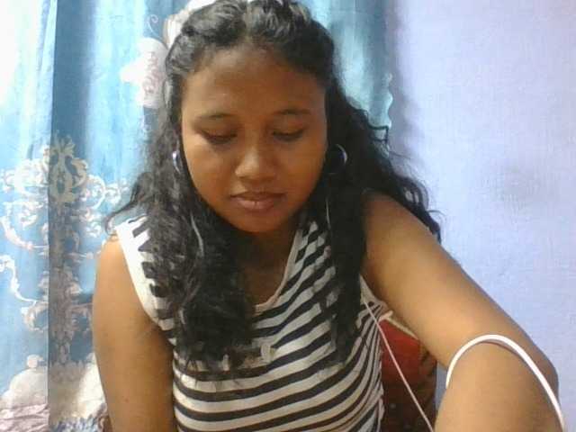 Murellah1a live cam on BongaCams