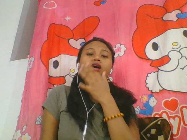 Murellah1a live cam on BongaCams