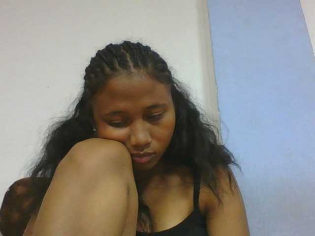 Murellah1a Live Cam on BongaCams