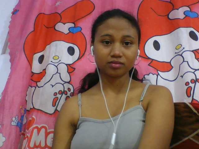 Murellah1a live cam on BongaCams
