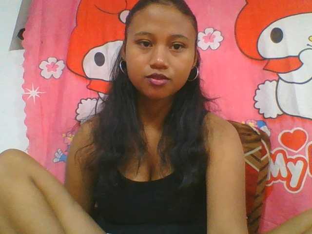Murellah1a live cam on BongaCams