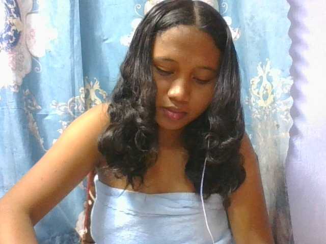 Murellah1a live cam on BongaCams