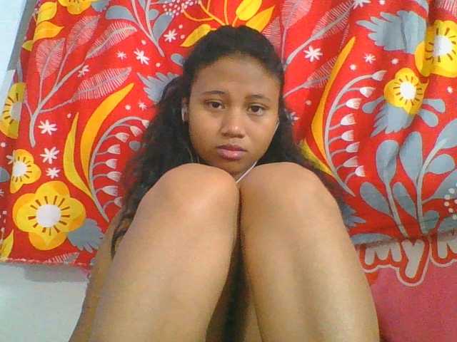 Murellah1a live cam on BongaCams