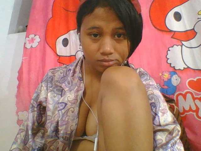 Murellah1a live cam on BongaCams