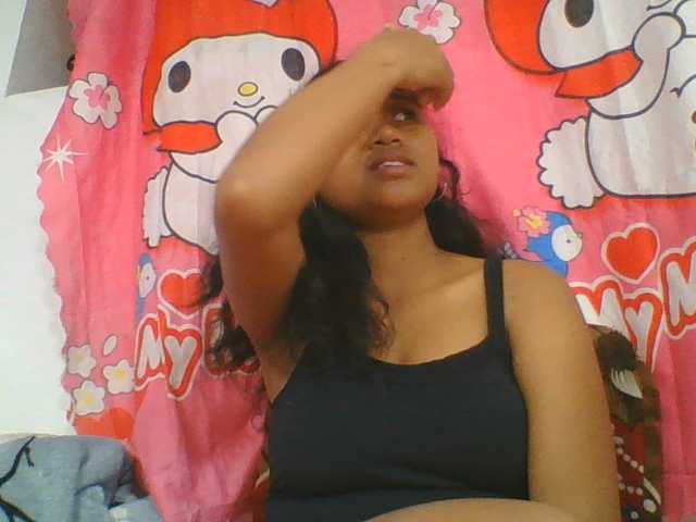 Murellah1a live cam on BongaCams
