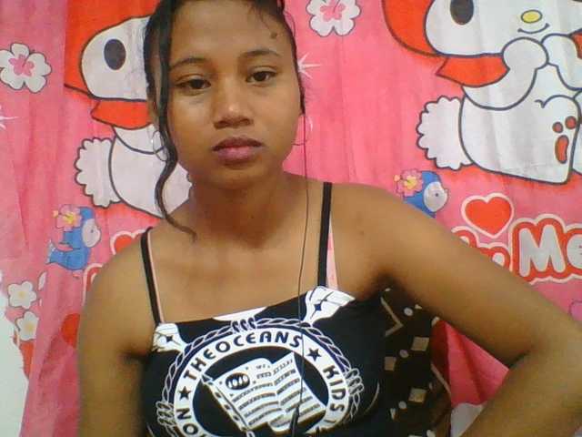 Murellah1a live cam on BongaCams