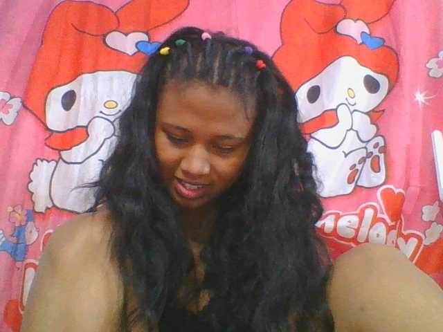 Murellah1a live cam on BongaCams