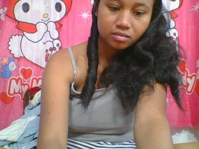 Murellah1a live cam on BongaCams