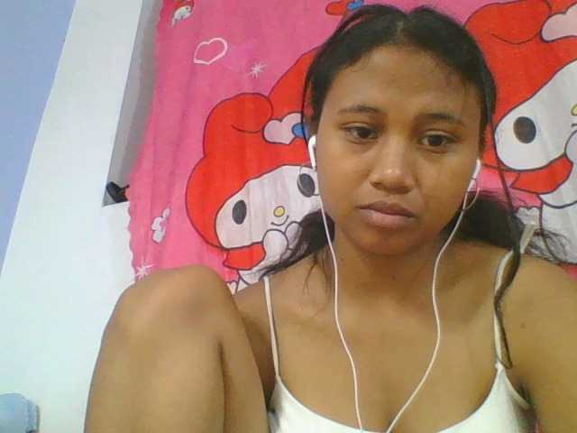 Murellah1a live cam on BongaCams