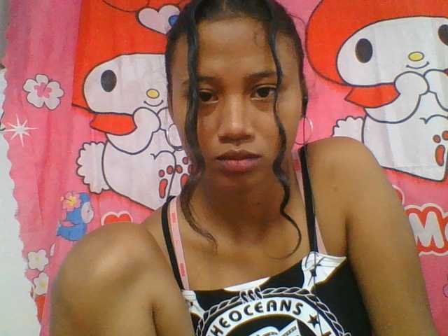 Murellah1a live cam on BongaCams