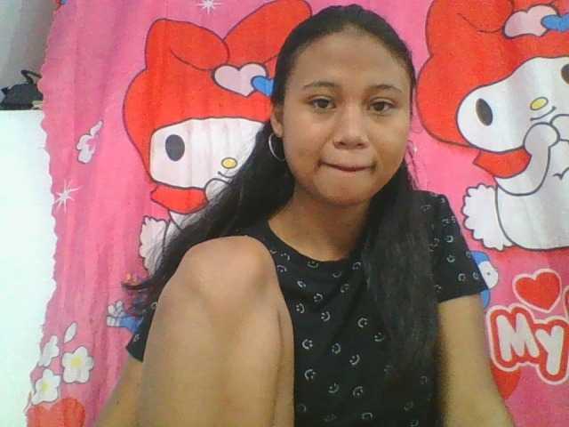Murellah1a live cam on BongaCams