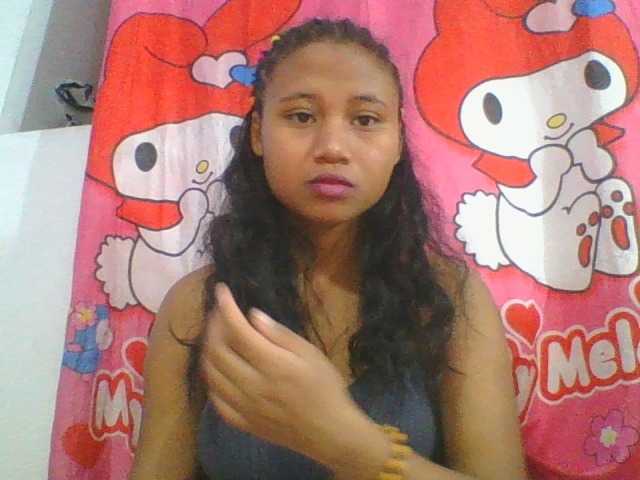Murellah1a live cam on BongaCams