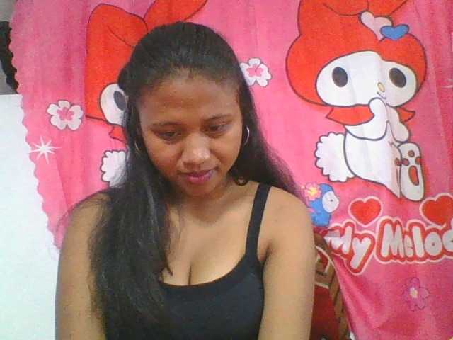 Murellah1a live cam on BongaCams