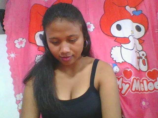 Murellah1a live cam on BongaCams