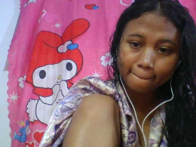 Murellah1a live cam on BongaCams