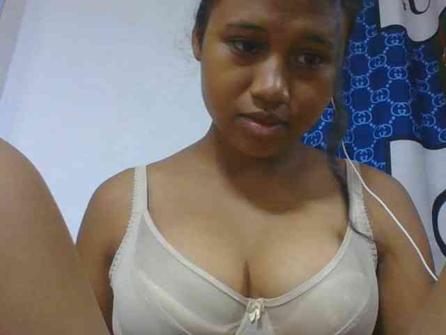 Murellah1a Live Webcam on BongaCams