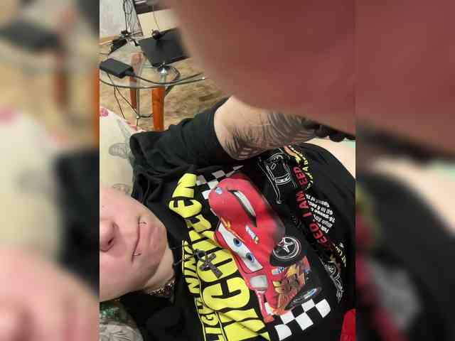 arlekinotwwit webcam