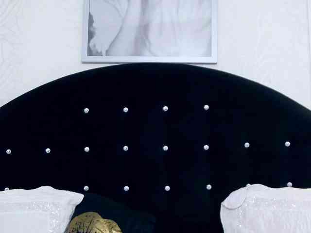 TatianaNova webcam