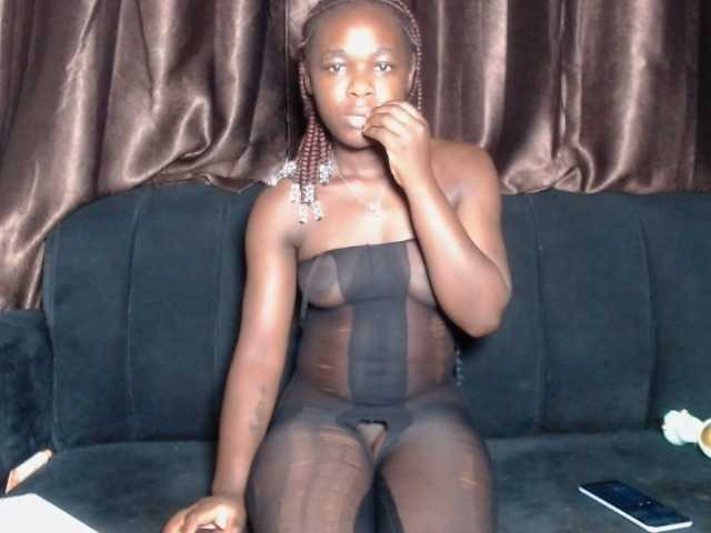 Sashasally live cam on BongaCams