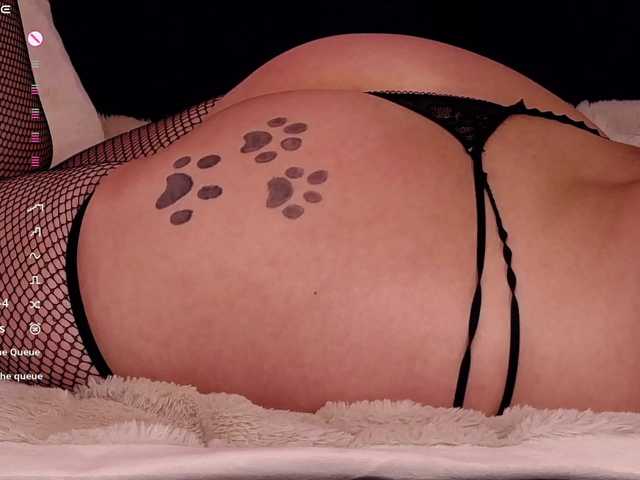 SellenaAlure's BongaCams show and profile