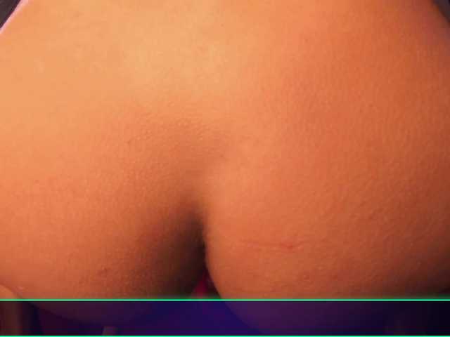 MikyXS's BongaCams show and profile