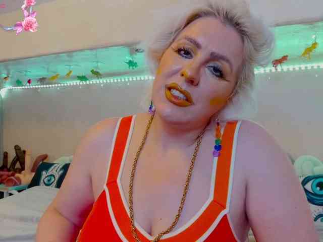 GoddessAlimony webcam