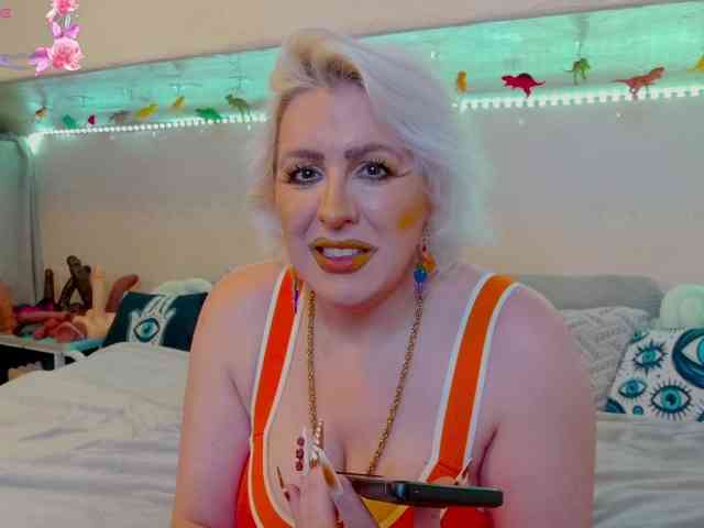 GoddessAlimony webcam