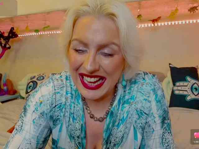 GoddessAlimony webcam
