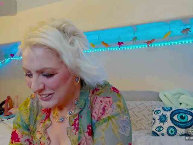 GoddessAlimony webcam