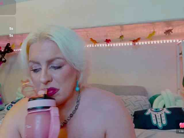 GoddessAlimony webcam