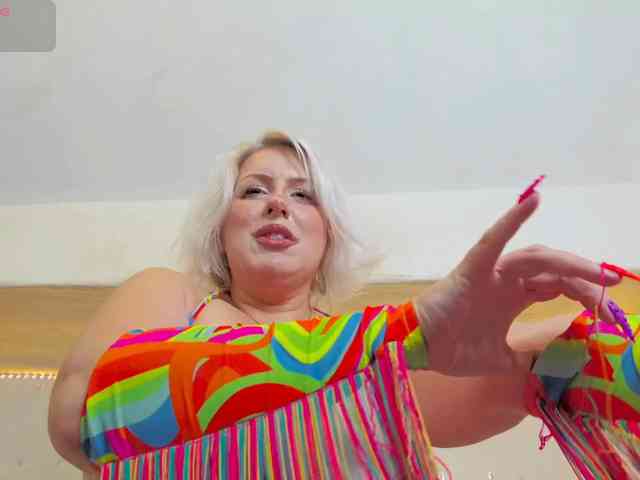 GoddessAlimony webcam