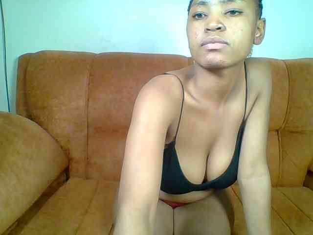 Hot-sexy-queen webcam