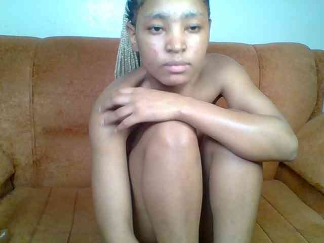 Hot-sexy-queen webcam