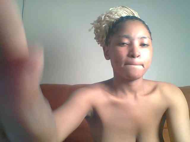 Hot-sexy-queen webcam