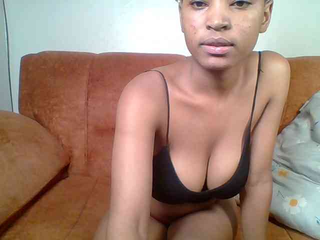 Hot-sexy-queen webcam