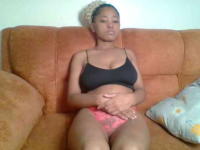 Hot-sexy-queen webcam