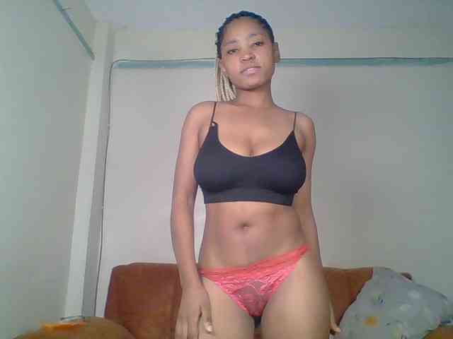 Hot-sexy-queen webcam