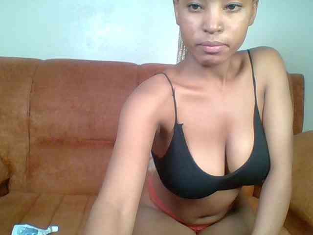 Hot-sexy-queen webcam