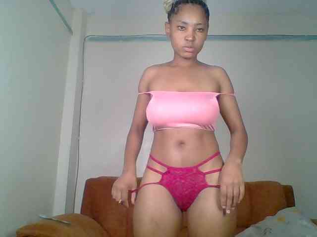 Hot-sexy-queen webcam