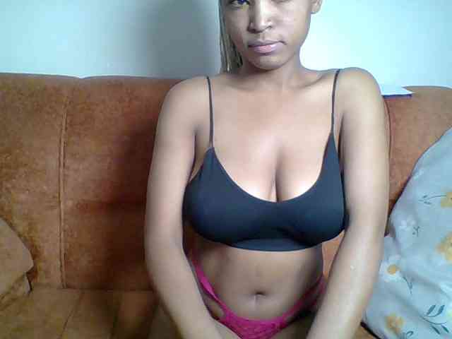 Hot-sexy-queen webcam