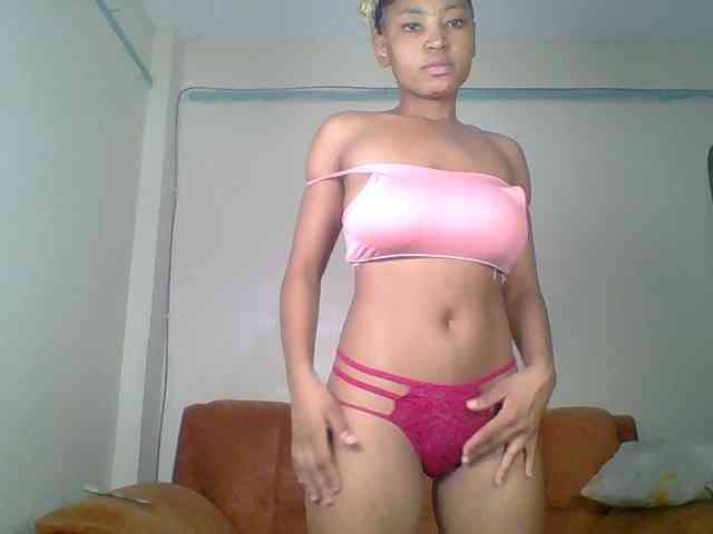 Hot-sexy-queen webcam