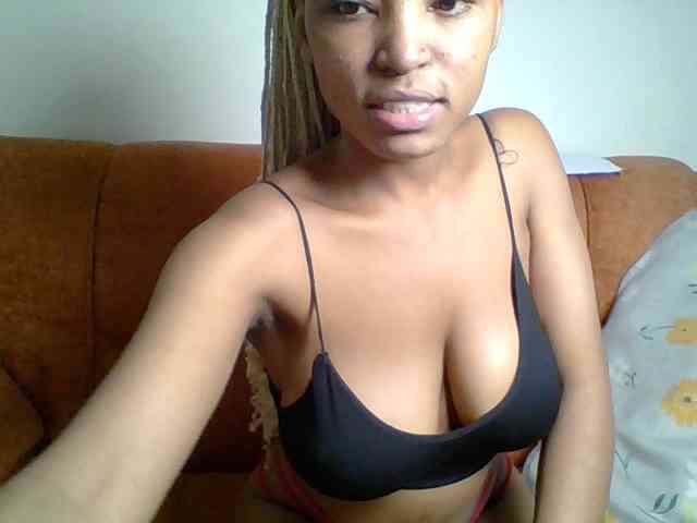 Hot-sexy-queen webcam