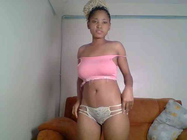 Hot-sexy-queen webcam