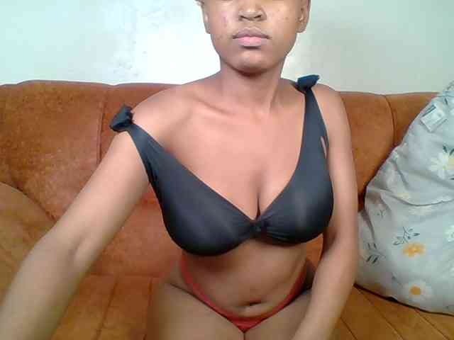 Hot-sexy-queen webcam