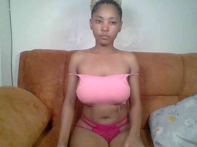 Hot-sexy-queen webcam