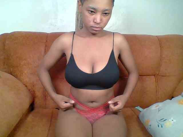 Hot-sexy-queen webcam