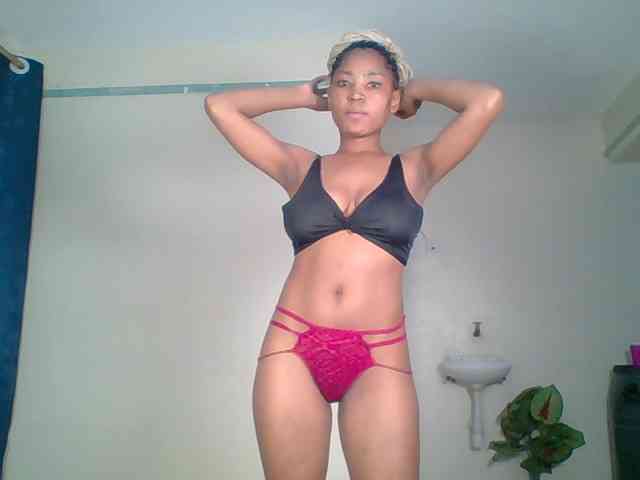 Hot-sexy-queen webcam