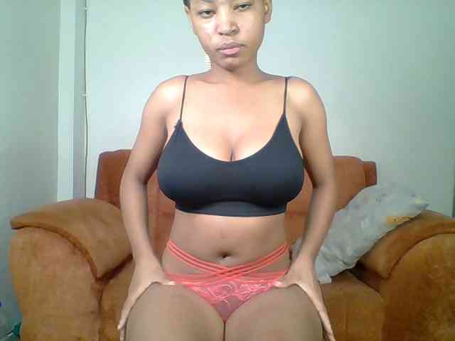 Hot-sexy-queen webcam