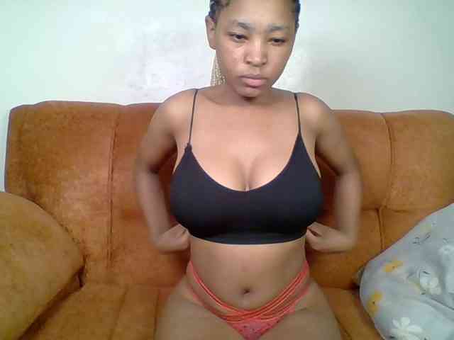 Hot-sexy-queen webcam