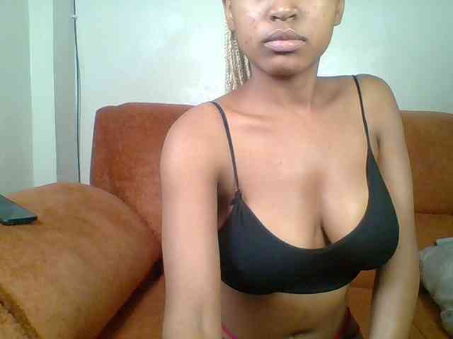 Hot-sexy-queen webcam